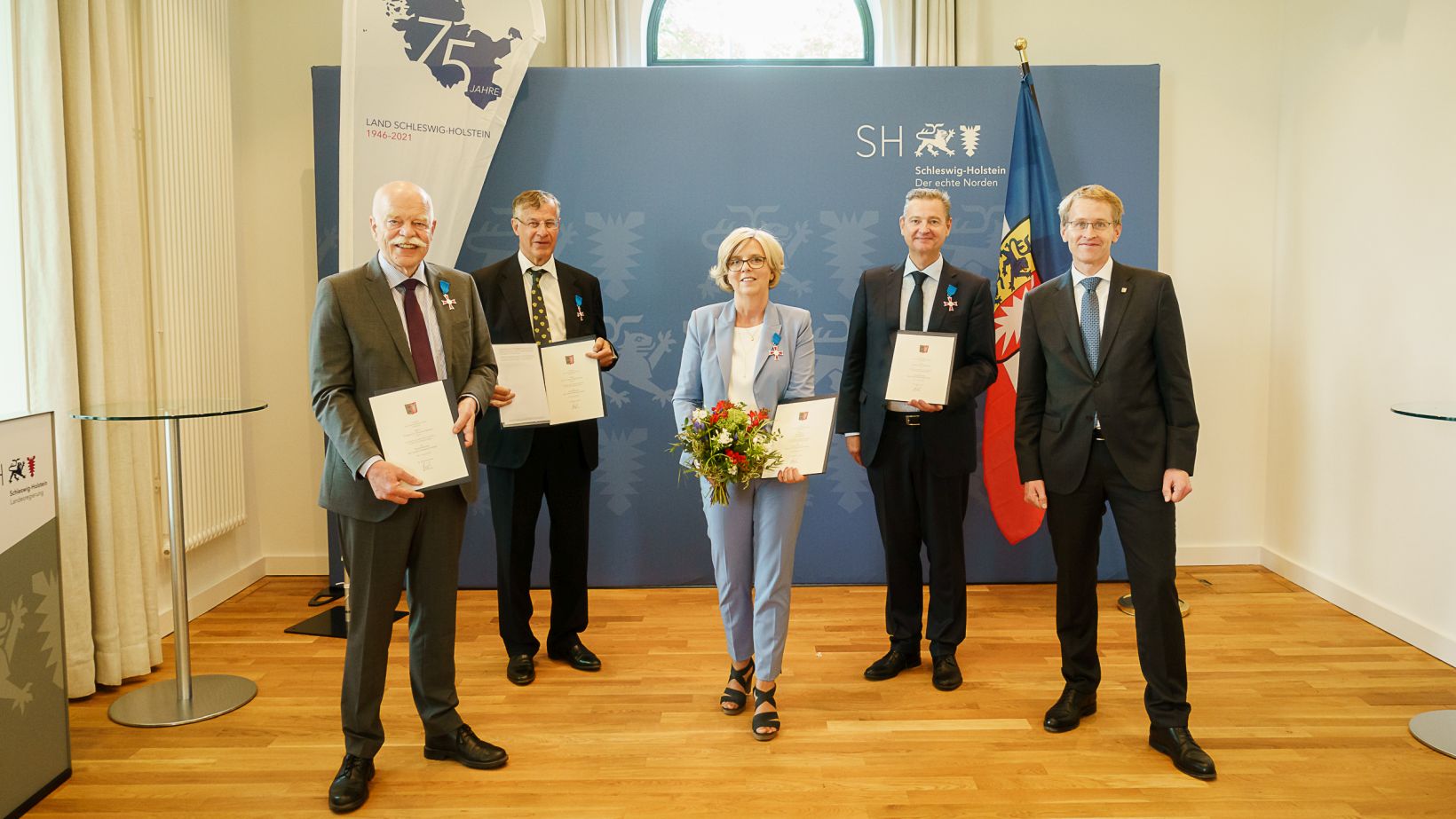 Inhalte Verdienstorden des Landes SchleswigHolstein Archiv