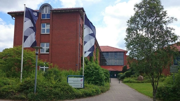 Eingangsbereich der Fachhochschule in Altenholz