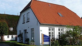 Das Haus, in dem sich die Integrierte Station Eider-Treene-Sorge befindet.