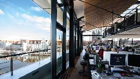 Office of Oldendorff Carriers near the historical center of Luebeck (Quelle: www.oldendorff.com) Office of Oldendorff Carriers near the historical center of Luebeck