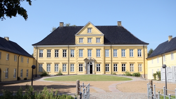 Außenansicht des Schleswiger Prinzenpalais, Sitz des Landesarchivs