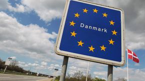 Das EU-Schild an der deutsch-dänischen Grenze